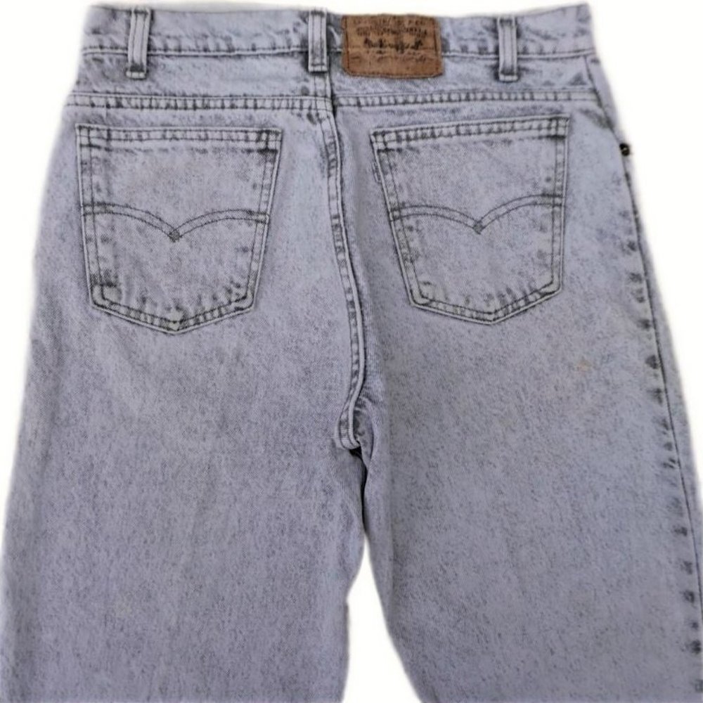 32x30 Vintage USA Levis Denim Jeans White Tab Stoned Wash High Waisted
